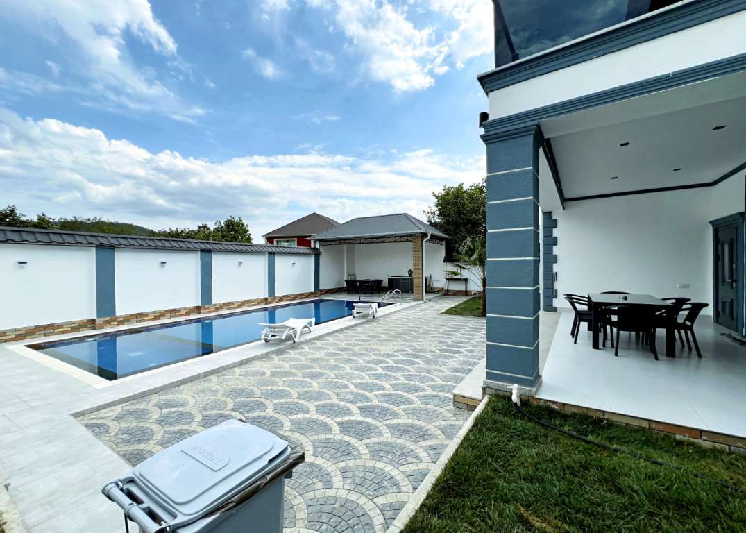 Qəbələ Qəbələ, Azerbaycan günlük kirayə Həyət evi / Villa 500 AZN-a 6 otaqlı