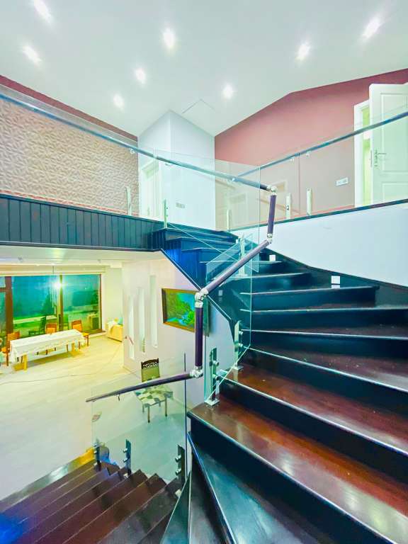 Qəbələ Qəbələ, Azerbaycan günlük kirayə Həyət evi / Villa 450 AZN-a 4 otaqlı