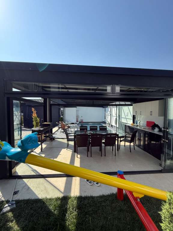 Qəbələ Qəbələ günlük kirayə Həyət evi / Villa 450 AZN-a 4 otaqlı