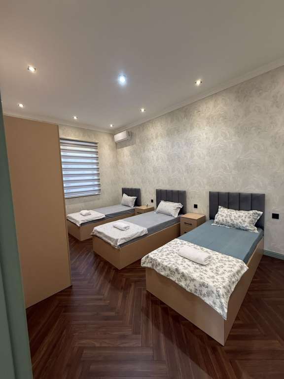 Qəbələ Qəbələ günlük kirayə Həyət evi / Villa 450 AZN-a 4 otaqlı