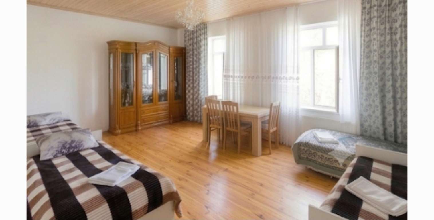 Qəbələ Qəbələ günlük kirayə Həyət evi / Villa 230 AZN-a 3 otaqlı