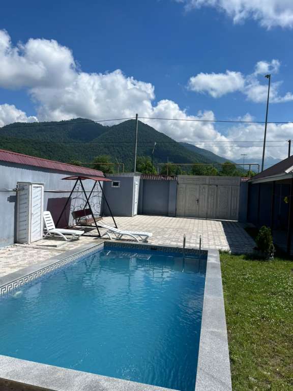 Qəbələ Qebele Asan Xidmet، Gebele, Azerbaijan günlük kirayə A-Frame 250 AZN-a 4 otaqlı