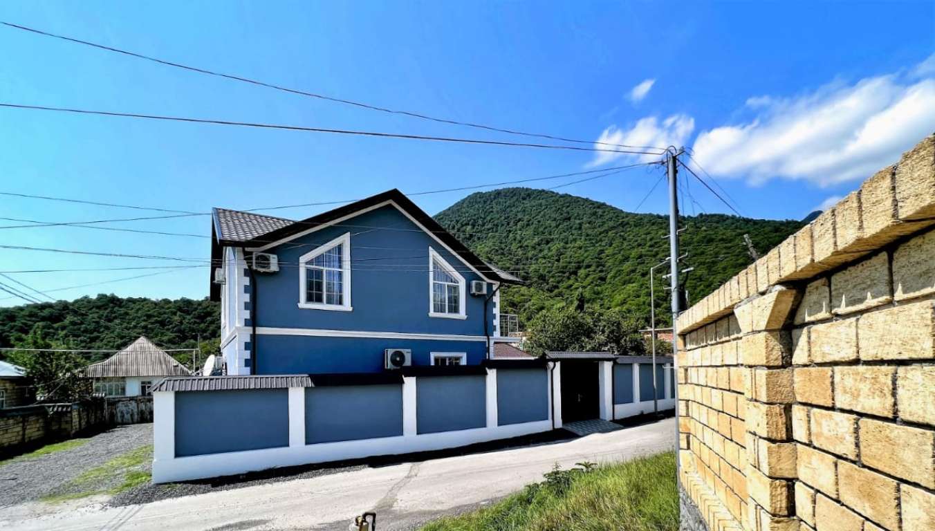 Qəbələ Qebele rayon prokurorlugu, Габала, Азербайджан günlük kirayə Həyət evi / Villa 250 AZN-a 5 otaqlı