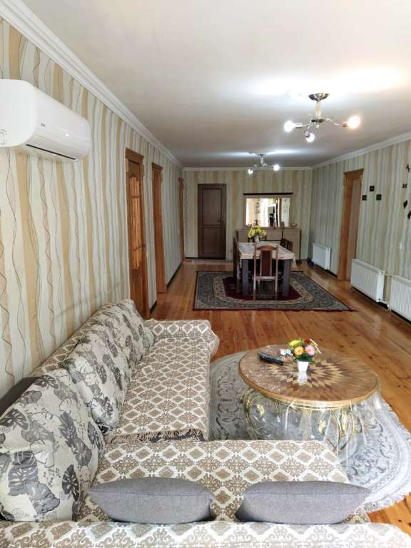 Qəbələ XVW7+FJF, Kebele, Azerbaycan günlük kirayə Həyət evi / Villa 150 AZN-a 4 otaqlı