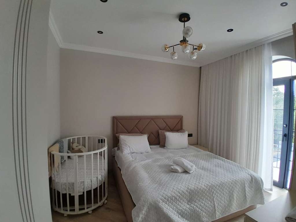 Qəbələ Qəbələ, Azerbaycan günlük kirayə Həyət evi / Villa 300 AZN-a 4 otaqlı
