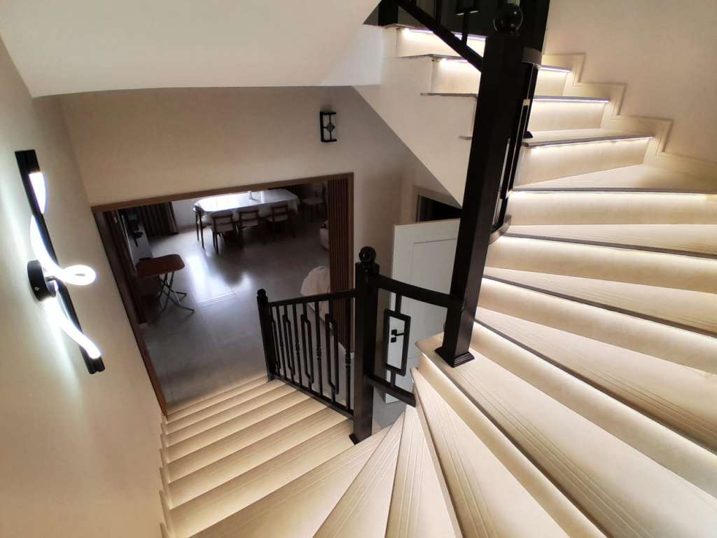 Qəbələ Qəbələ, Azerbaycan günlük kirayə Həyət evi / Villa 300 AZN-a 4 otaqlı