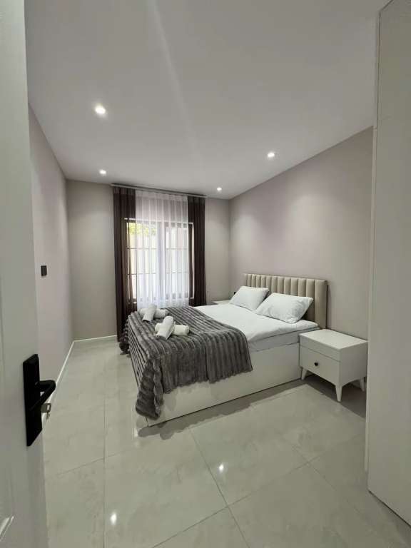 Qəbələ Qəbələ, Azerbaycan günlük kirayə Həyət evi / Villa 250 AZN-a 3 otaqlı