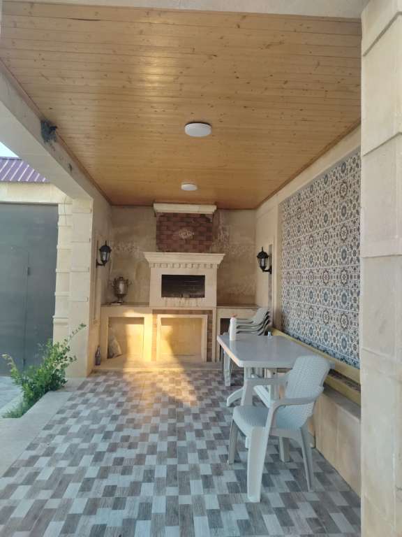 Qəbələ Qəbələ, Azerbaycan günlük kirayə Həyət evi / Villa 250 AZN-a 5 otaqlı