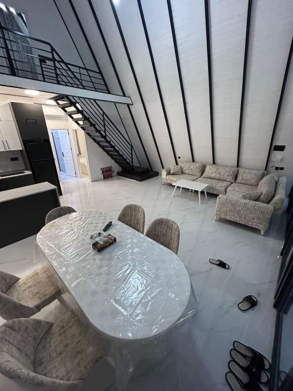 Qəbələ Qəbələ, Azerbaycan günlük kirayə Həyət evi / Villa 300 AZN-a 4 otaqlı