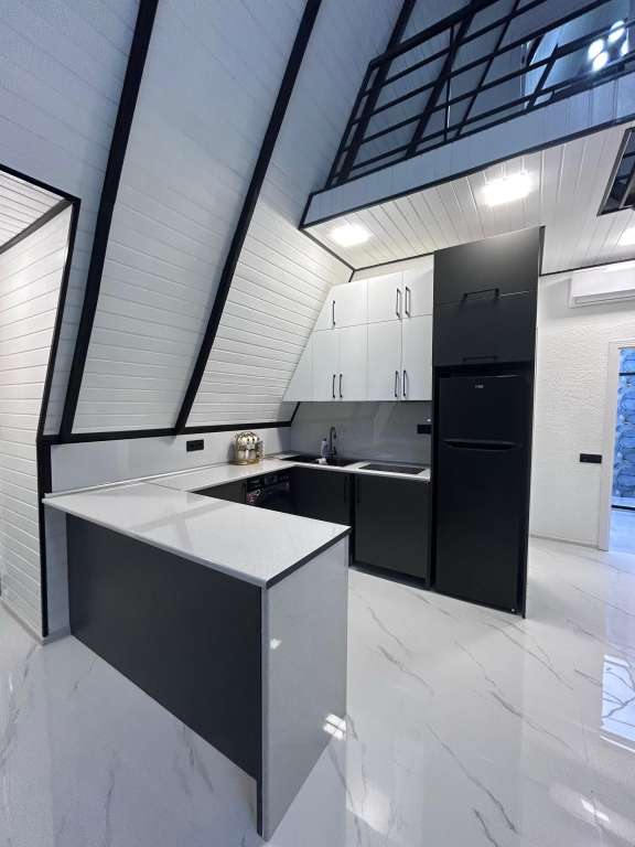 Qəbələ Qəbələ, Azerbaycan günlük kirayə Həyət evi / Villa 300 AZN-a 4 otaqlı