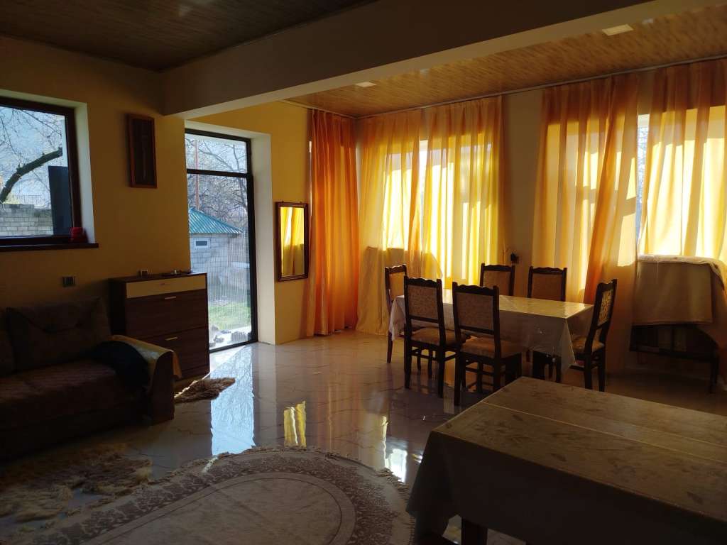 Qəbələ XXJ2+89 Vandam, Azerbaycan günlük kirayə Həyət evi / Villa 60 AZN-a 2 otaqlı