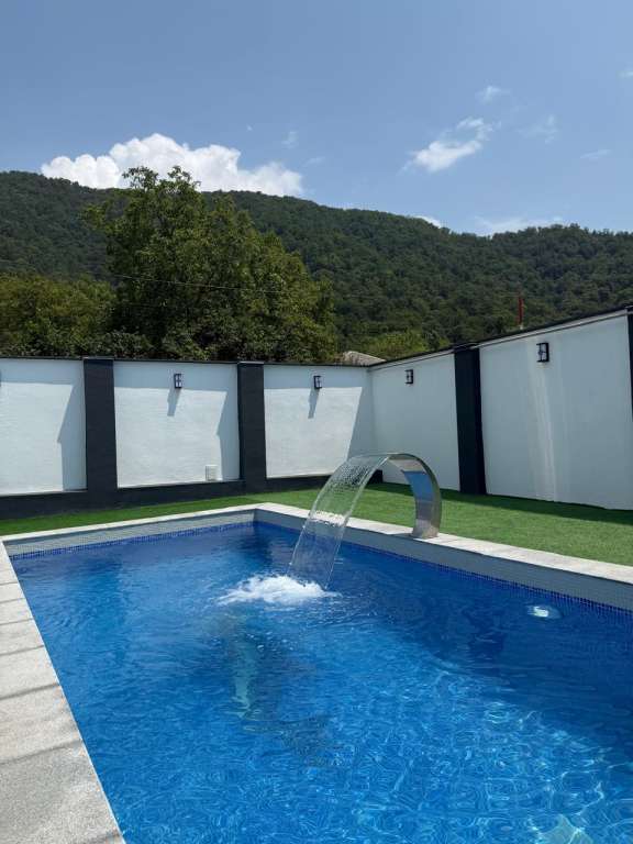 Qəbələ Qəbələ günlük kirayə Həyət evi / Villa 230 AZN-a 3 otaqlı