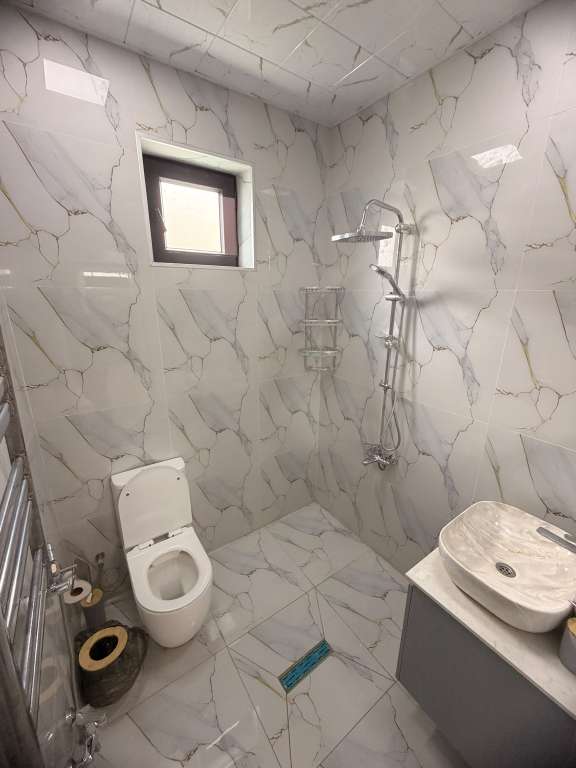 Qəbələ Qəbələ, Azerbaycan günlük kirayə Həyət evi / Villa 250 AZN-a 4 otaqlı