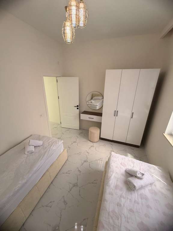 Qəbələ Qəbələ, Azerbaycan günlük kirayə Həyət evi / Villa 250 AZN-a 4 otaqlı