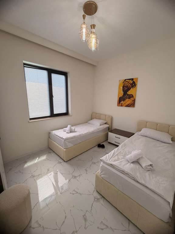 Qəbələ Qəbələ, Azerbaycan günlük kirayə Həyət evi / Villa 250 AZN-a 4 otaqlı