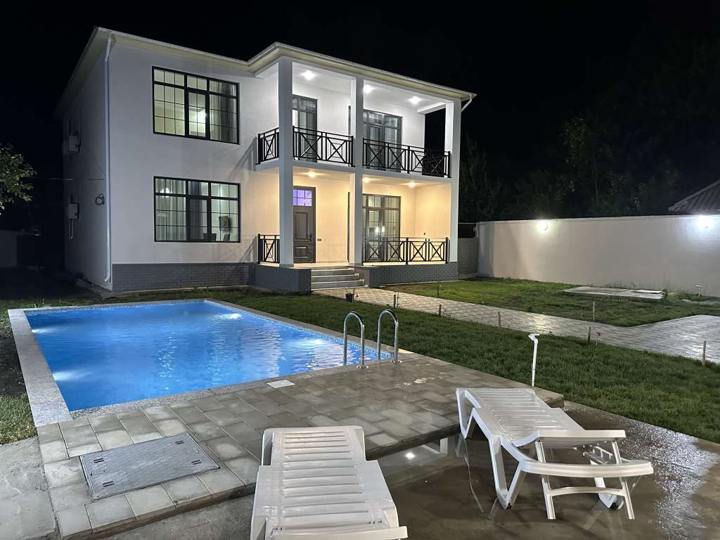 Qəbələ 28 May, Qəbələ, Azerbaycan Azərbaycanda günlük kirayə Həyət evi / Villa 200 AZN-a 5 otaqlı