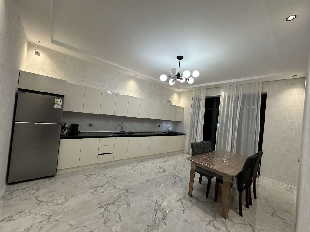 Qəbələ 28 May, Qəbələ, Azerbaycan günlük kirayə Həyət evi / Villa 200 AZN-a 5 otaqlı