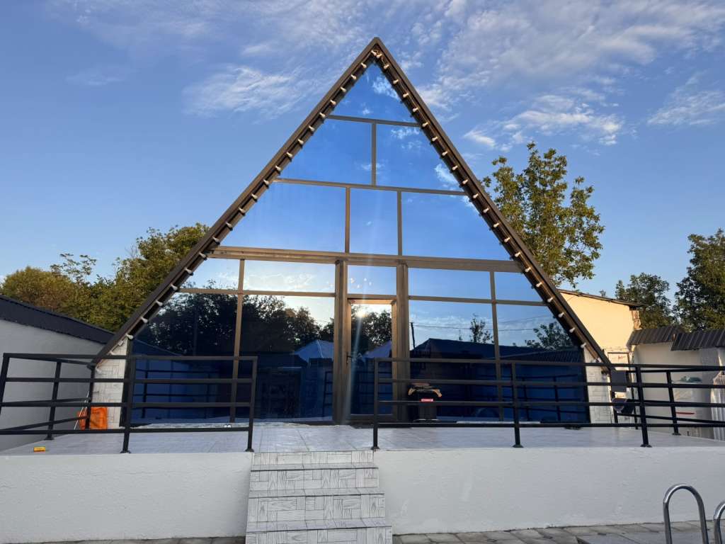 Qəbələ Qəbələ, Азербайджан günlük kirayə Həyət evi / Villa 150 AZN-a 4 otaqlı
