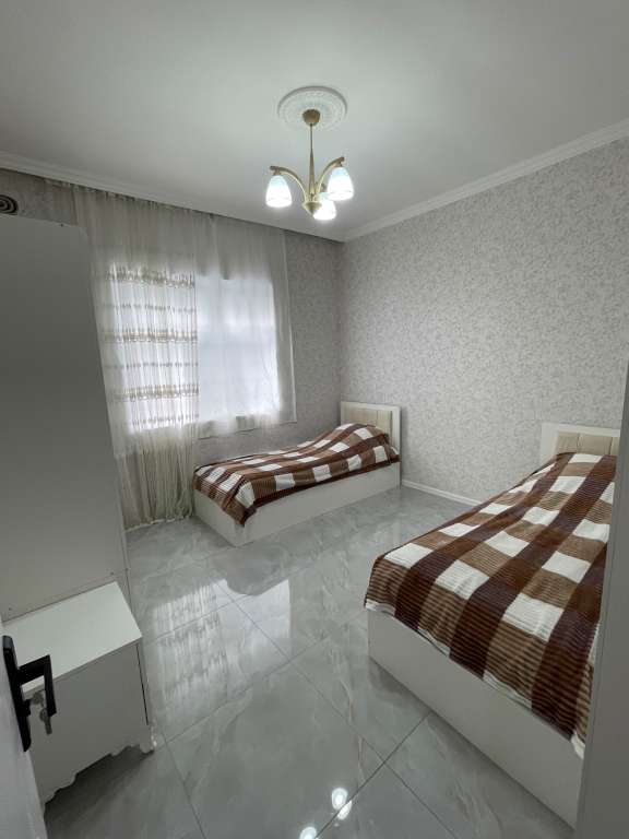 Qəbələ Qəbələ, Азербайджан günlük kirayə Həyət evi / Villa 80 AZN-a 4 otaqlı