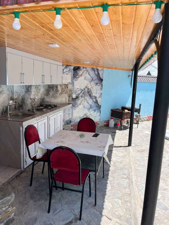 Qəbələ Qəbələ, Габала, Азербайджан günlük kirayə Həyət evi / Villa 130 AZN-a 4 otaqlı