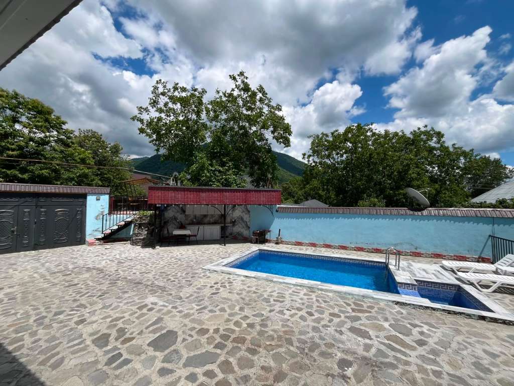 Qəbələ Qəbələ, Габала, Азербайджан günlük kirayə Həyət evi / Villa 130 AZN-a 4 otaqlı