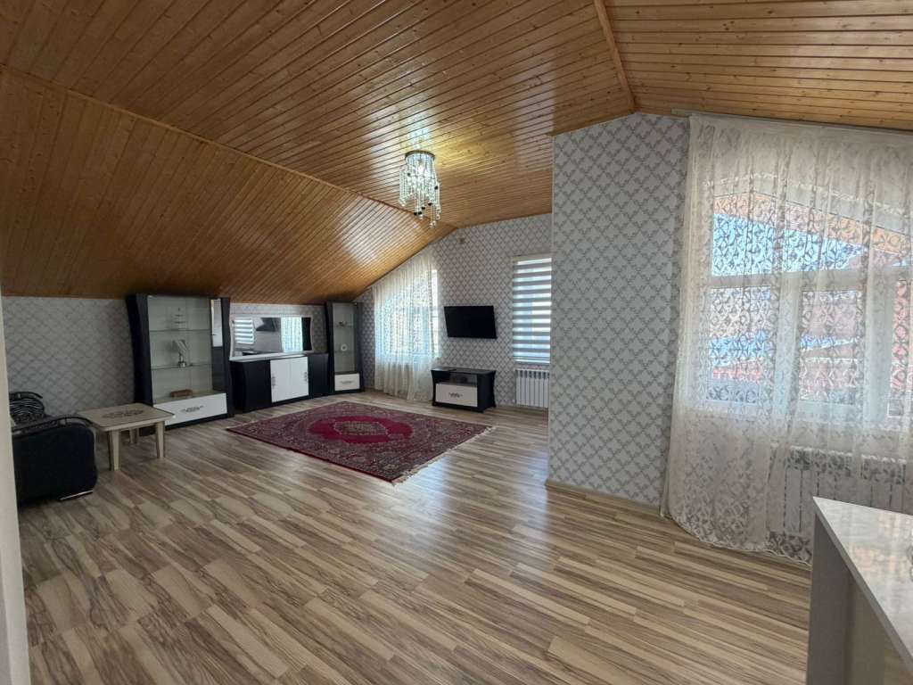 Qəbələ Qəbələ, Азербайджан günlük kirayə Həyət evi / Villa 100 AZN-a 4 otaqlı