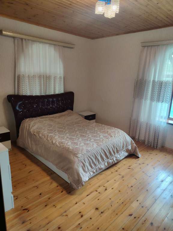 Qəbələ Qəbələ, Азербайджан günlük kirayə Həyət evi / Villa 130 AZN-a 4 otaqlı
