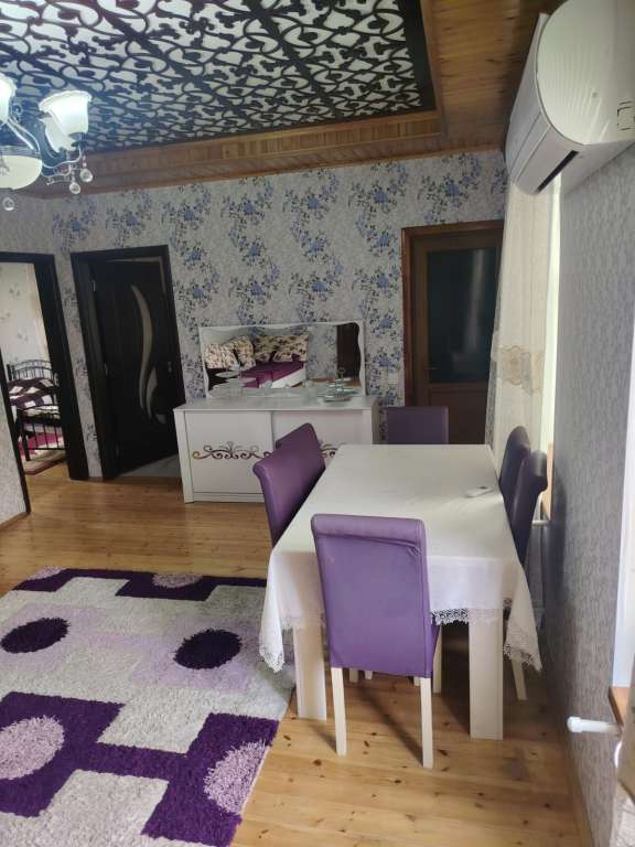 Qəbələ Qəbələ, Азербайджан günlük kirayə Həyət evi / Villa 130 AZN-a 4 otaqlı