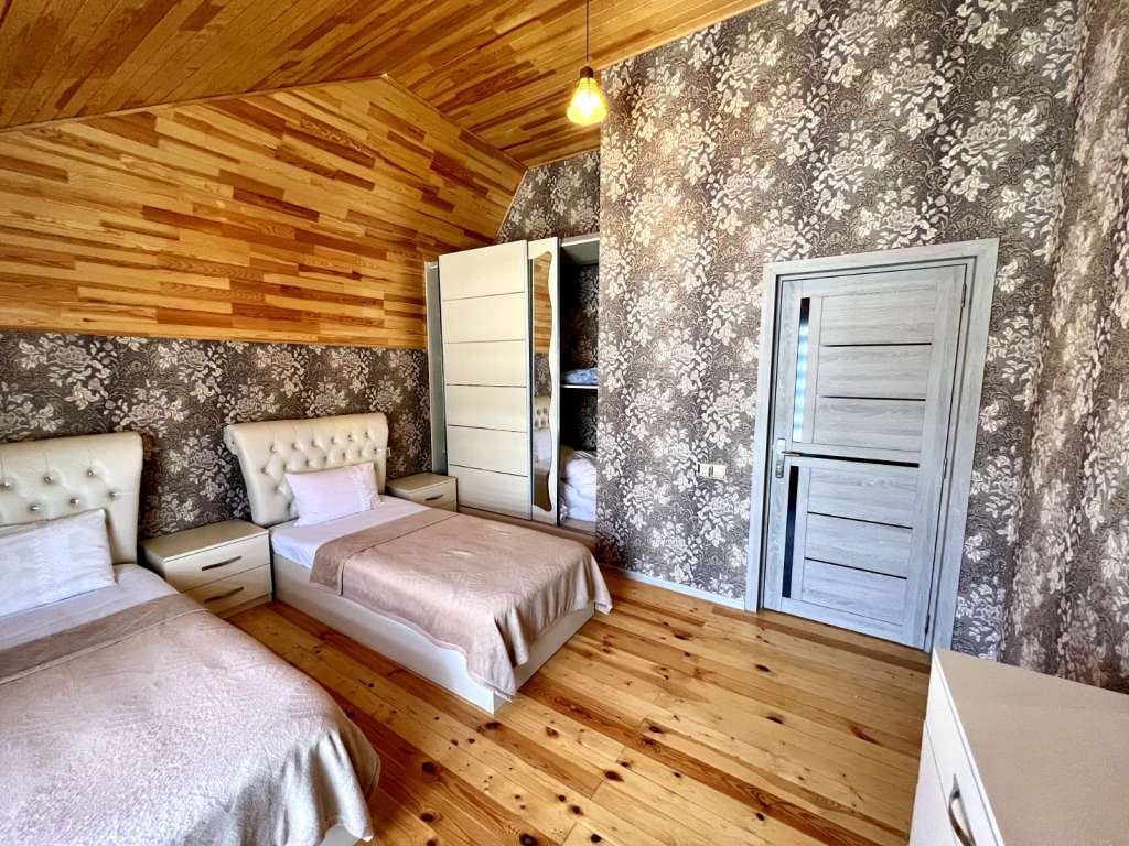 Qəbələ Qəbələ, Азербайджан günlük kirayə Həyət evi / Villa 160 AZN-a 5 otaqlı