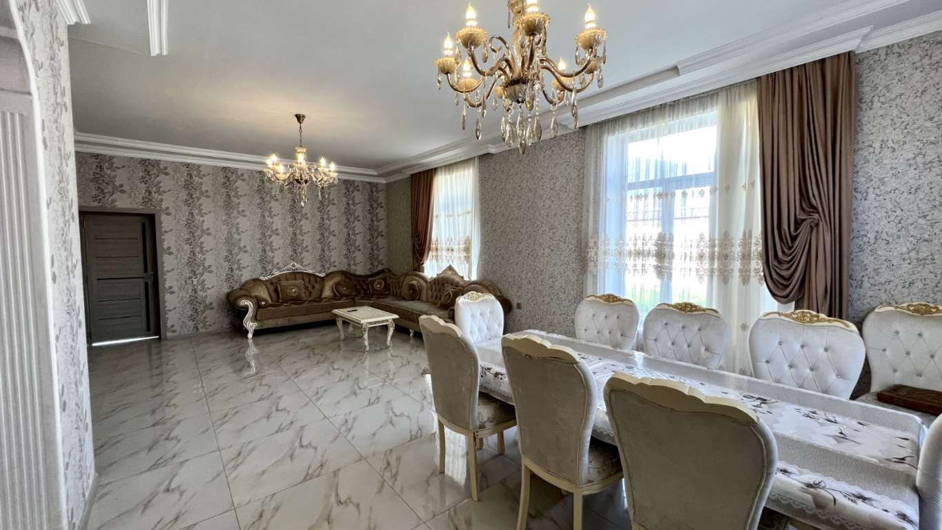 Qəbələ Qəbələ, Азербайджан günlük kirayə Həyət evi / Villa 160 AZN-a 5 otaqlı