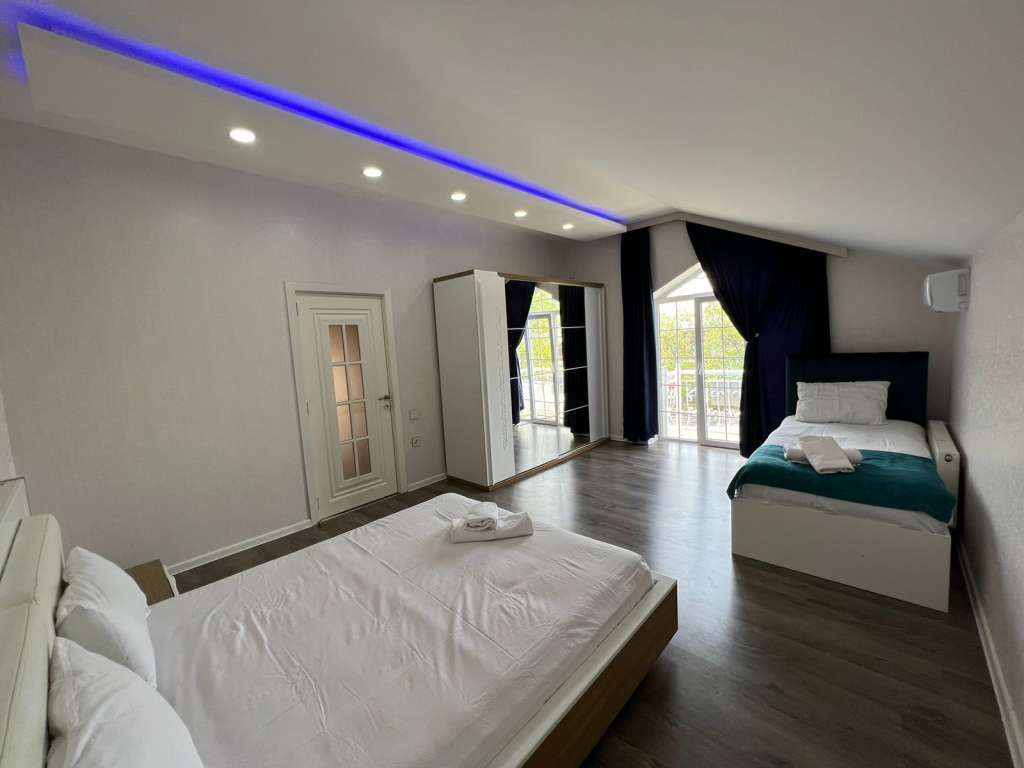 Qəbələ Qəbələ, Азербайджан günlük kirayə Həyət evi / Villa 200 AZN-a 5 otaqlı