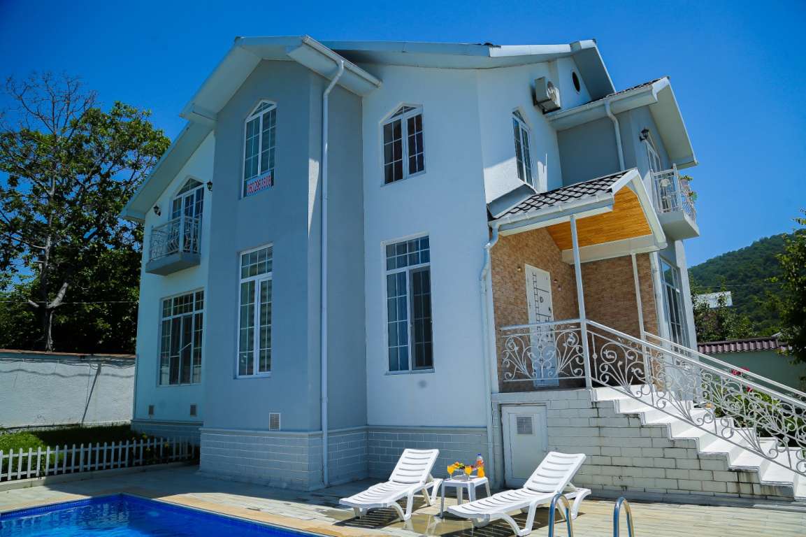 Qəbələ Qəbələ, Азербайджан Azərbaycanda günlük kirayə Həyət evi / Villa 200 AZN-a 5 otaqlı