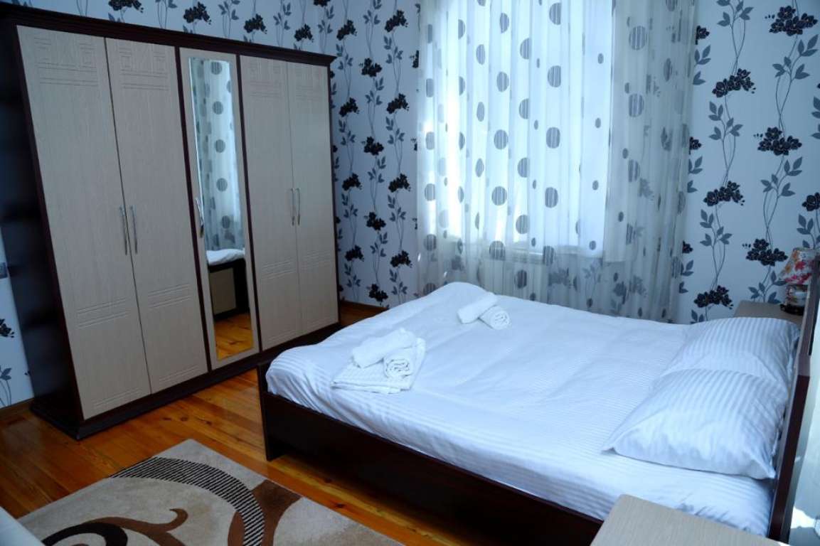 Qəbələ Qəbələ, Азербайджан günlük kirayə Həyət evi / Villa 200 AZN-a 5 otaqlı