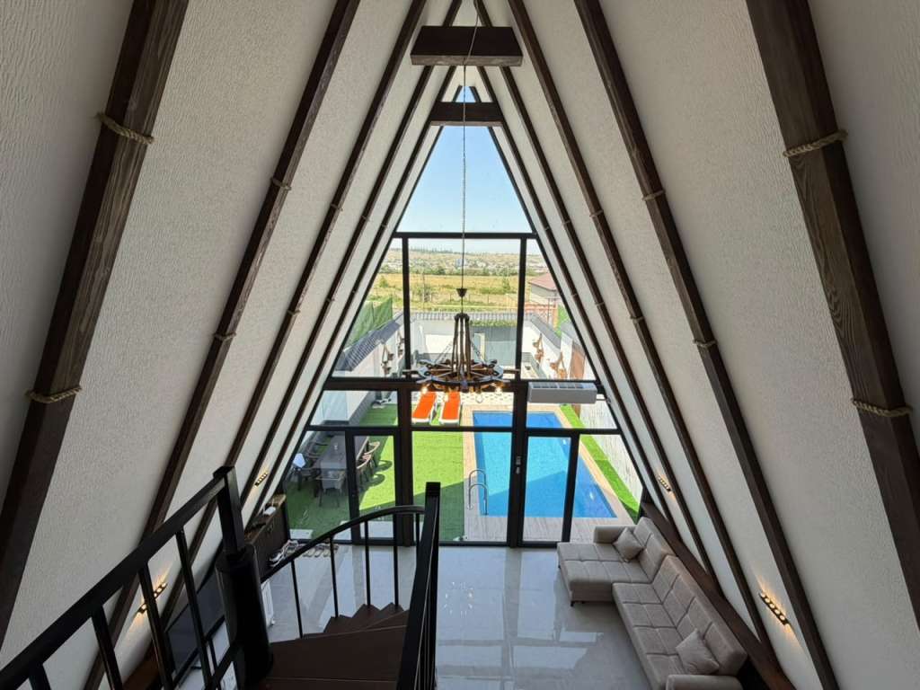 Quba 9G3C+V8V, Kuba 4000, Azerbaycan günlük kirayə A-Frame 250 AZN-a 3 otaqlı
