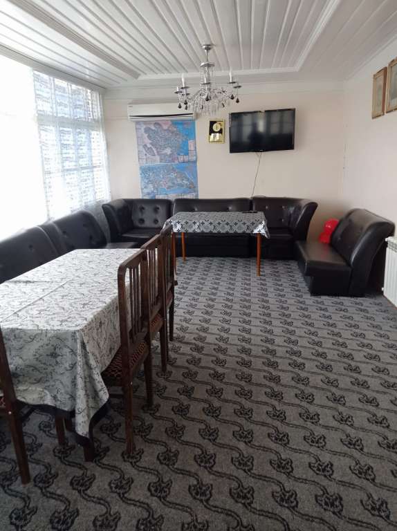 Şəki 18 Sarı Torpaq küçəsi, Şəki 5500, Азербайджан günlük kirayə Həyət evi / Villa 50 AZN-a 5 otaqlı