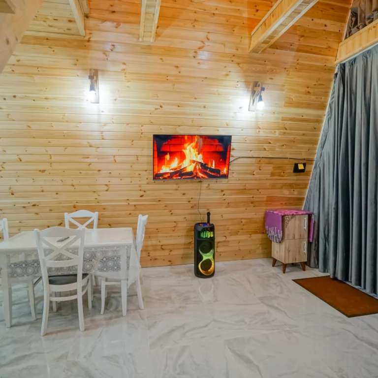 Qusar Şahdağ yolu, Qusar, Azerbaycan günlük kirayə A-Frame 150 AZN-a 2 otaqlı