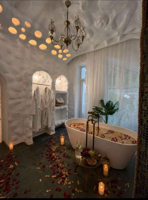 Qəbələ Vəndam günlük kirayə Həyət evi / Villa 350 AZN-a 7 otaqlı
