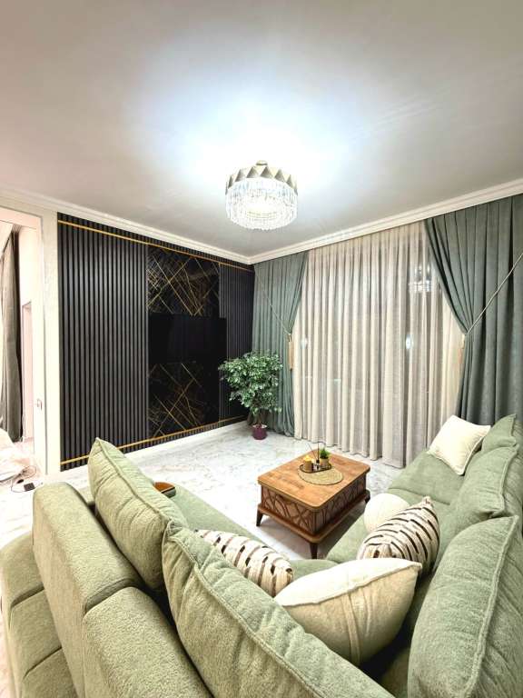 Qəbələ Cəfər Cabbarlı, Qəbələ, Azərbaycan günlük kirayə Həyət evi / Villa 250 AZN-a 7 otaqlı