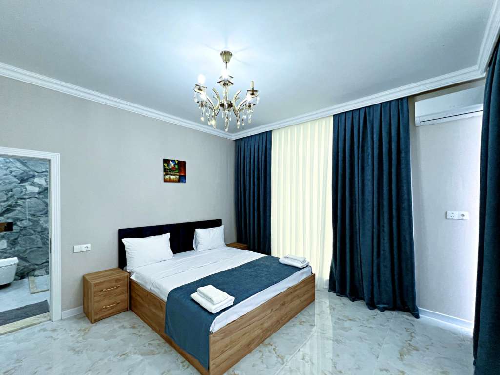 Qəbələ Cəfər Cabbarlı, Qəbələ, Azərbaycan günlük kirayə Həyət evi / Villa 250 AZN-a 7 otaqlı