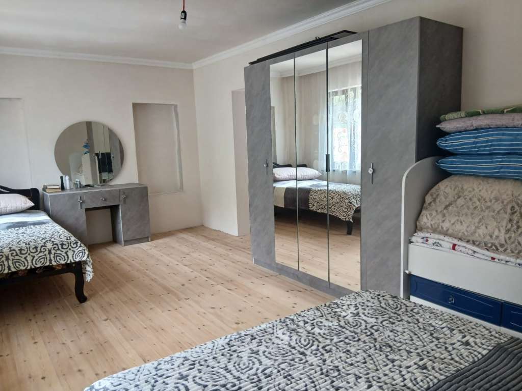 Qax Ağçay, Азербайджан günlük kirayə Həyət evi / Villa 50 AZN-a 2 otaqlı